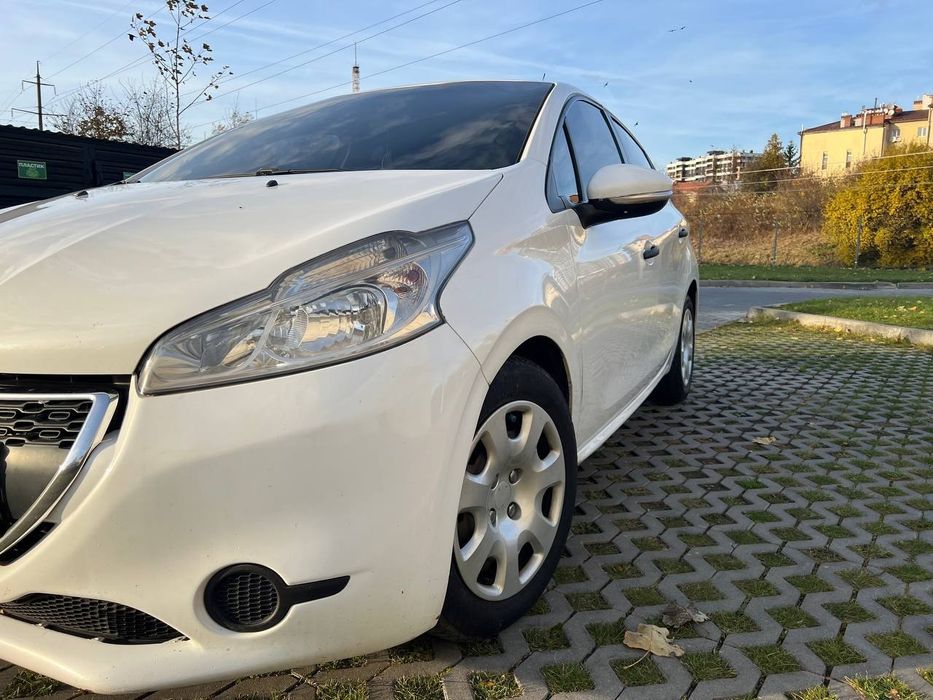 Peugeot 208 2013р