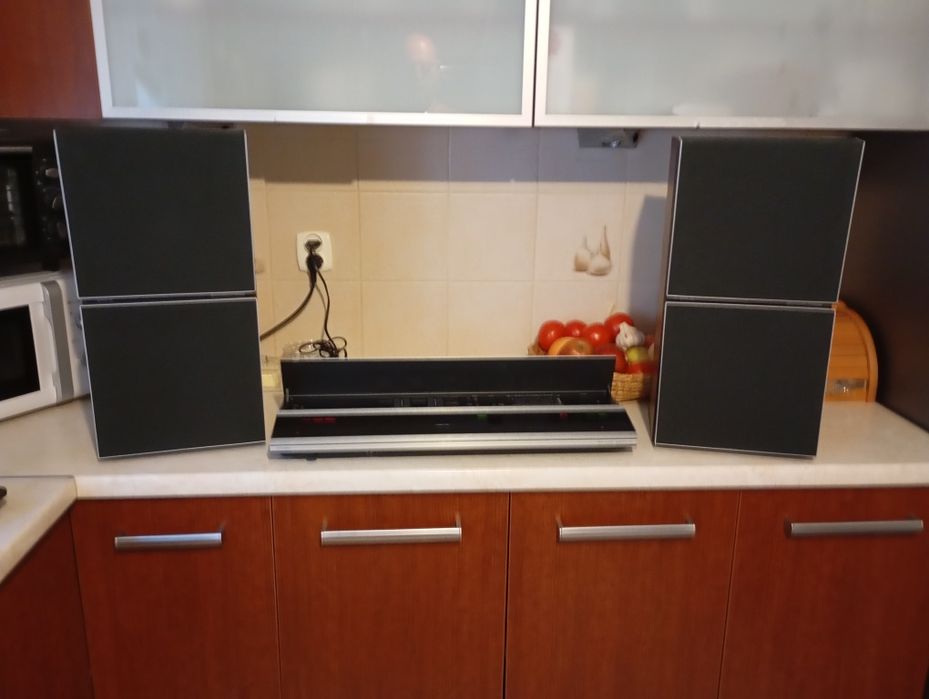 Sprzedam ładny zestaw Bang Olufsen 3000.