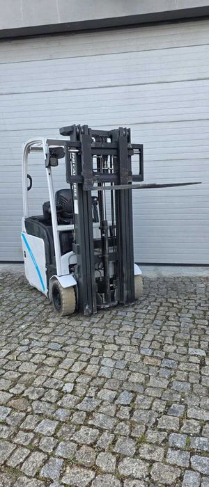 Empilhador Elétrico 2021