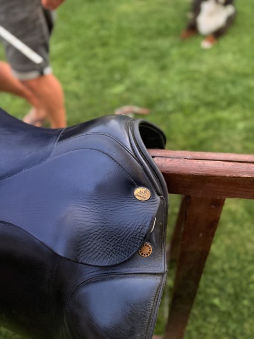 Siodło ujeżdżeniowe czarne Prestige Appaloosa 17,5