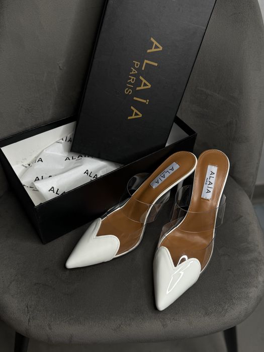 Туфлі алая серденько alaia на каблуці мюлі жіночі лодочки