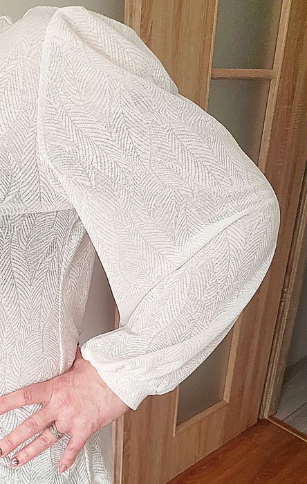 Biała bluzka ze stójką, wzór liście ,Fransa, r.2 XL