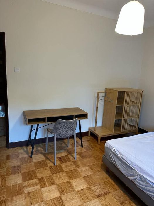 Quarto para estudante