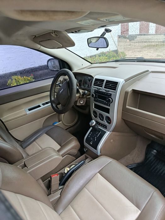 Продам автомобіль Джип