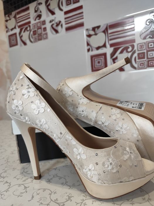 Продаются Гламурные туфельки