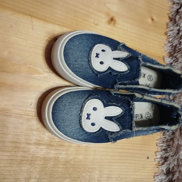 Стильні дитячі макасіни