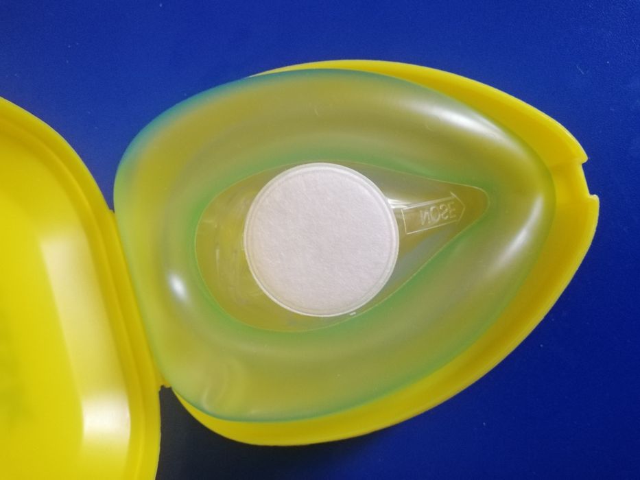 Рятувальна маска дітям і дорослим