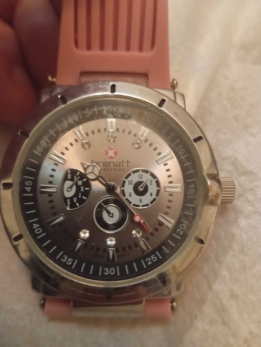 Relógio brenatt japonês