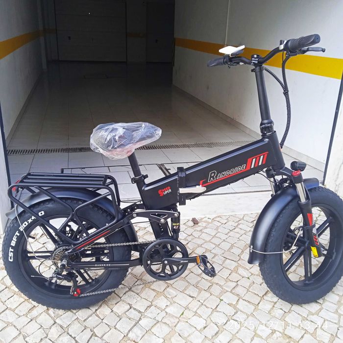 Bicicleta elétrica, 1000 W, 17 Ah. Dobrável. 0 Km.