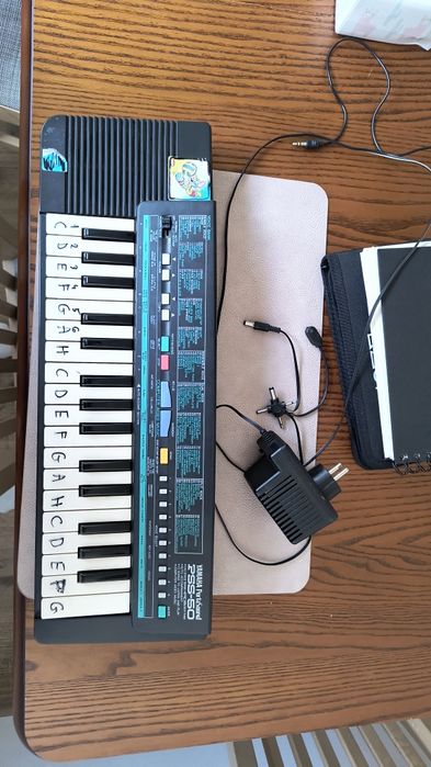 Yamaha portaSound pss-60