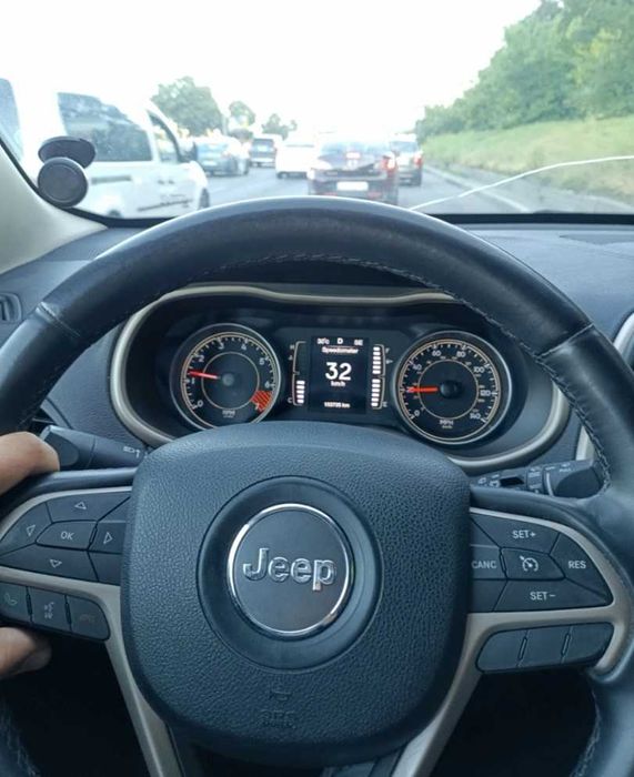 Jeep Cherokee KL, рідний "індіанець", робив для себе, не "перекуп"
