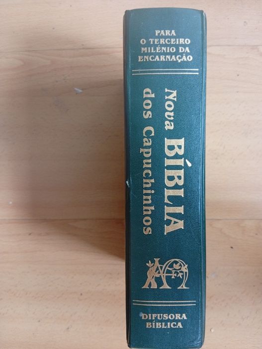 Nova Bíblia dos Capuchinhos