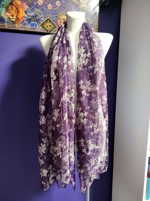 Fioletowa długa letnio wiosenna chusta szal kwiatki