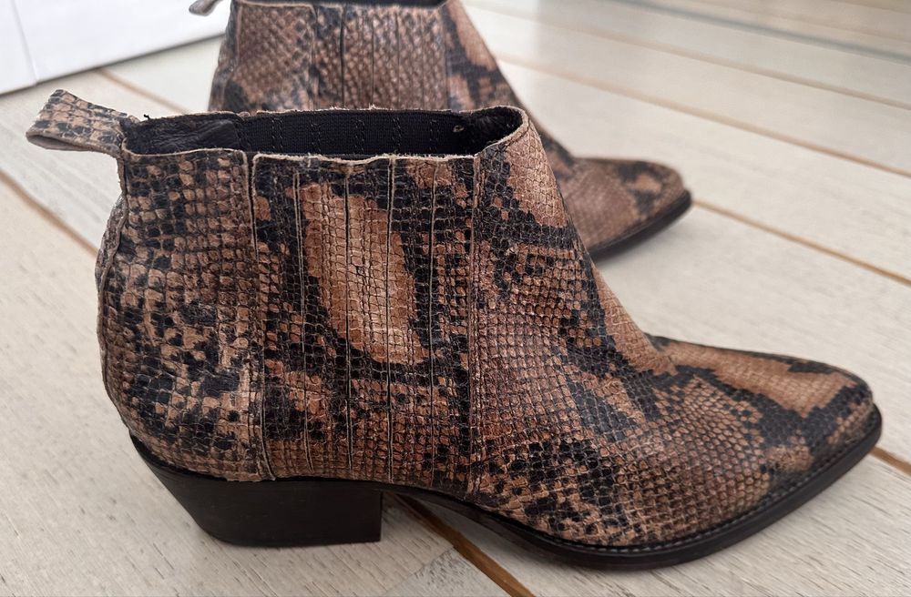 Buty panterka rozmiar 41/40