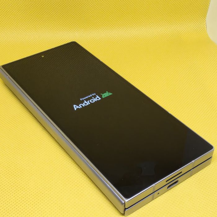 Samsung Galaxy Z Fold 6 12/256GB Silver Shadow | Офіціал, Ідеал, Чек, Повний комплект