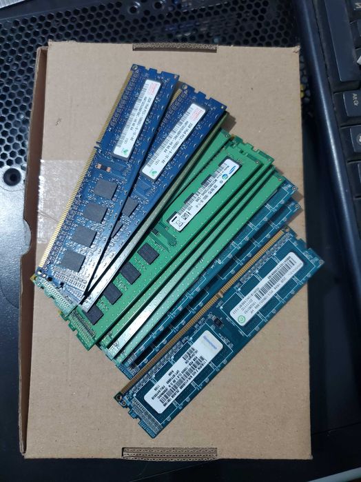 Оперативна пам'ять DDR3 2Gb, 4Gb комп'ютерна