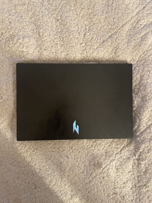 Portatil Gaming RTX 4050 / Ryzen 7 / 16gb ram/ 1TB SSD