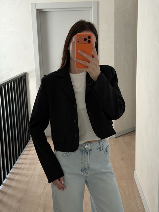Вкорочений жакет Zara, чорний