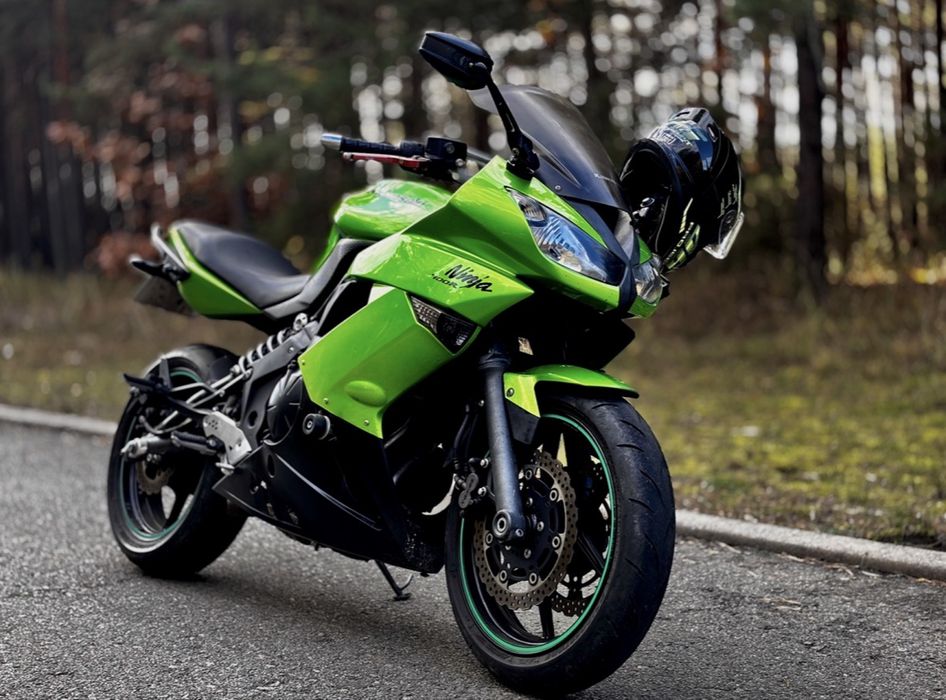 Kawasaki Ninja 400r. 2013 пишіть в олх перетелефоную