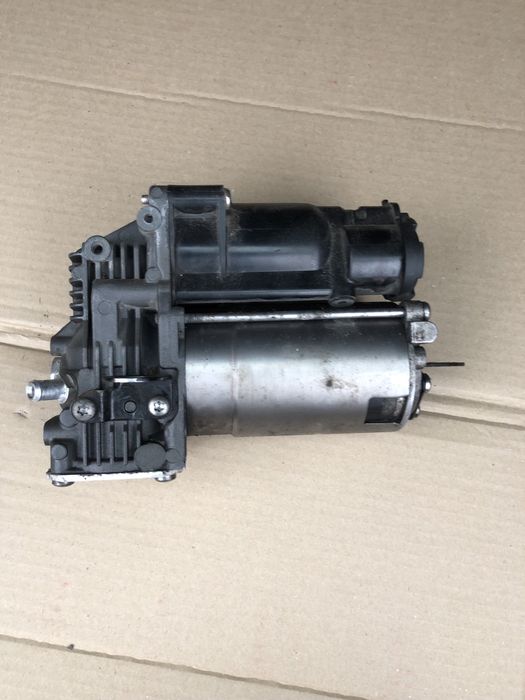 Компресор мерседес 221