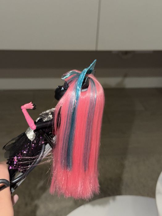 Продам Кетти Нуар буйорк монстер хай Monster High Catty Noir boo york