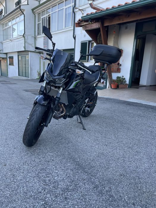 Kawasaki - z500