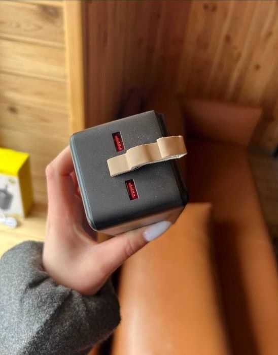 Павербанк 100000 mAh PowerBank AWEI вихідна потужність 22.5w дисплей