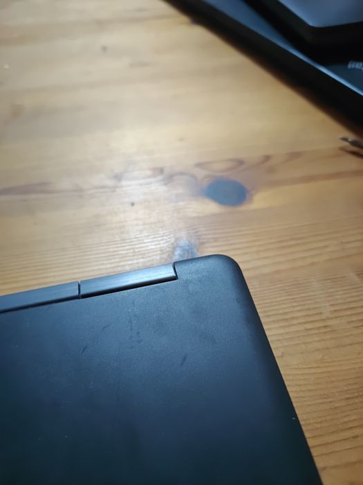 Dell 5580 без зарядного