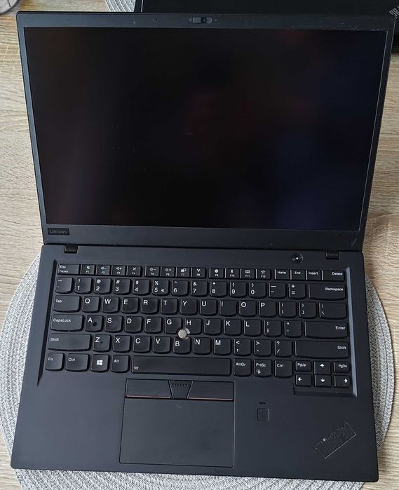 Laptop Lenovo X1 Carbon gen 6 i7-8650U 16GB 512GB fullhd/dotyk linux