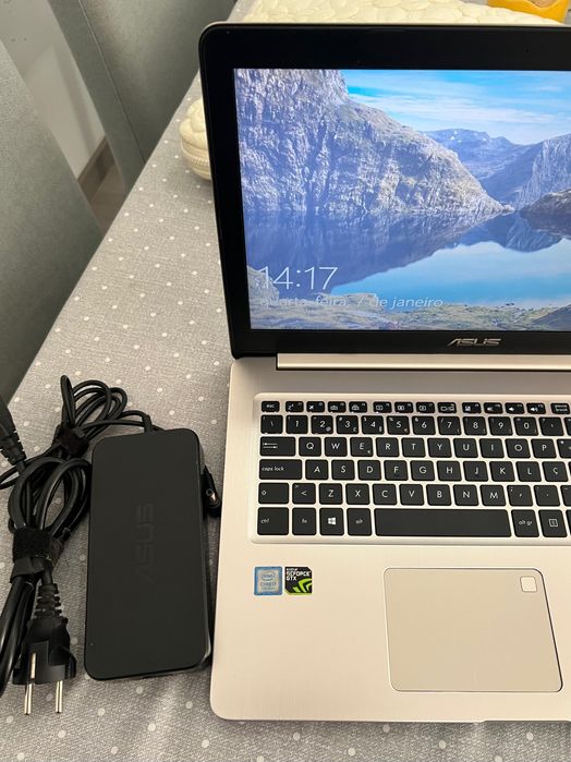 ASUS VivoBook Pro 15