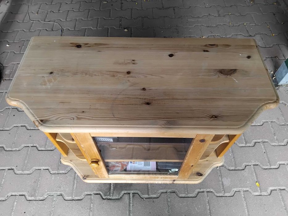 Szafka pod tv z drewna sosnowego