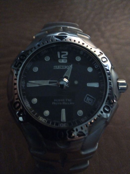 Relógio Seiko Kinetic, intemporal.