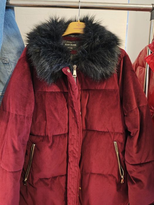 Куртка пуховик River Island бордовый