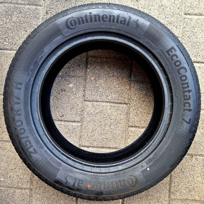 Continental EcoContact 7 215/60R17 96H EV FR Rok 2025.17 - Nowe