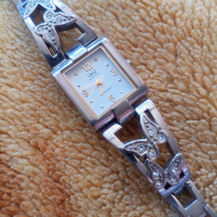 Zegarek damski motyle