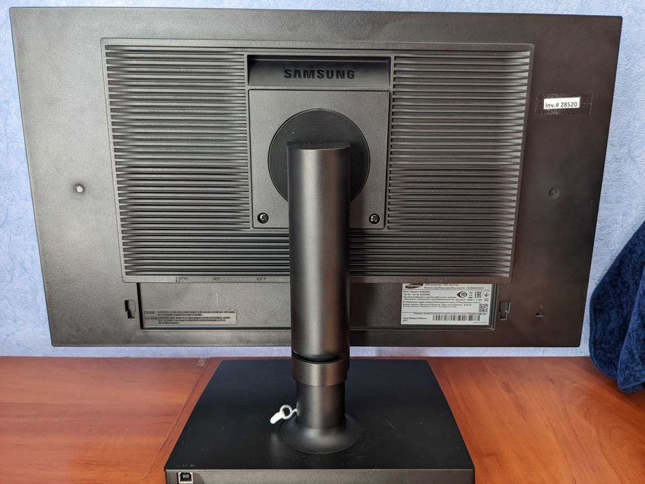 Монітор Samsung S23E650D