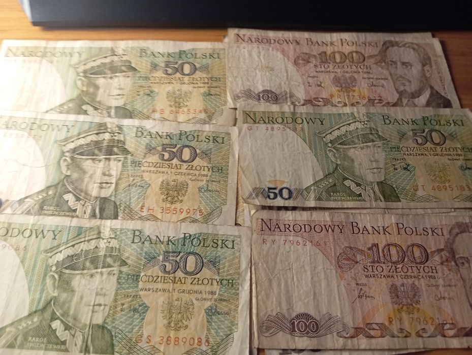 Porządki domowe banknoty PRL