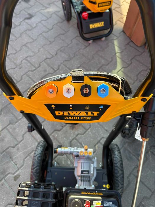 DeWalt DXPW61372 Myjka Spalinowa 3400 PSI 234 Bar 208cc NOWA z USA
