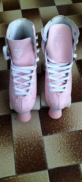 Patins com acessórios como novos tamanho 36