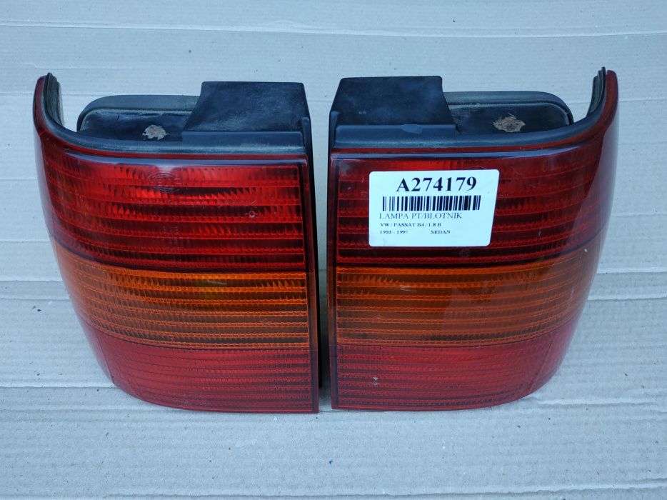 Фанарі стопи задні фари б/в седан,універсал VW Т-4,Passat B3,B4,Пассат