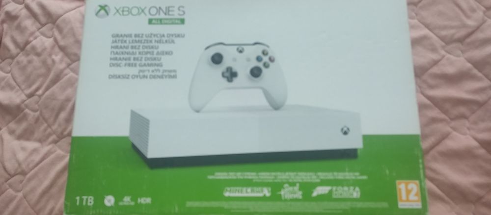 Продажа Xbox One S 1TB