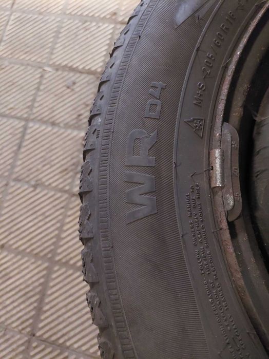 205-215/60/16 nokian wr michelin alpin