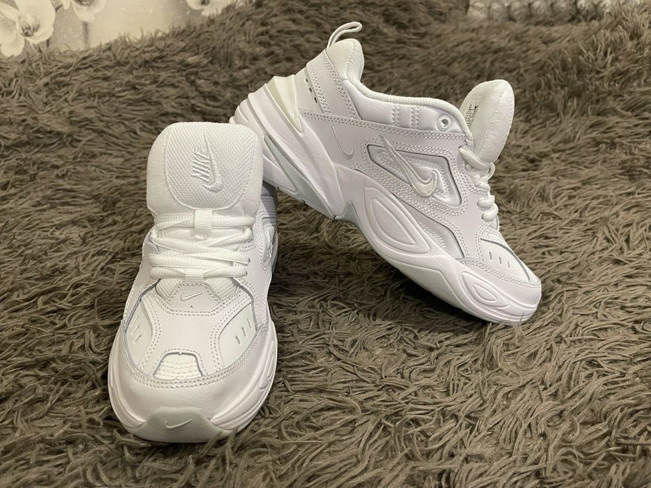 Жіночі кросівки Nike