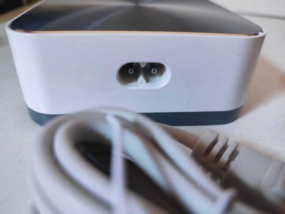 Estação de Carregamento USB