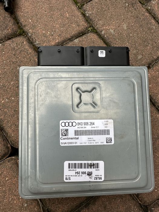 Sterownik Komputer silnika Audi A5 8T Lift 1.8 TFSI
