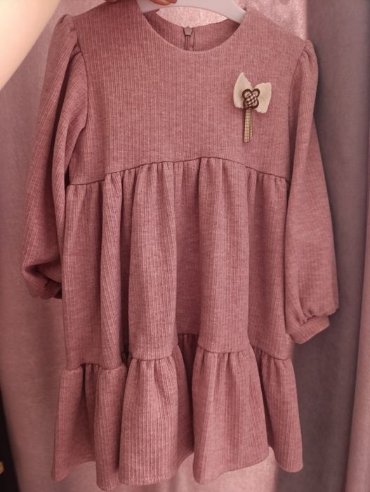 Плаття для дівчинки 104 розмір
