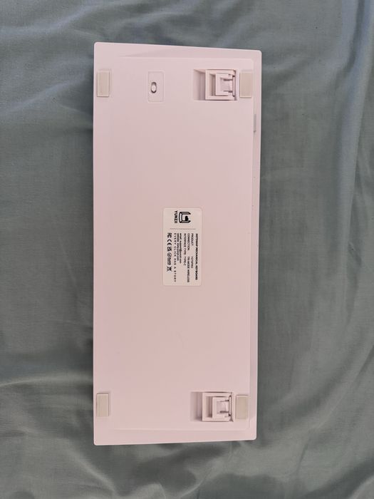 Teclado YZ75 Yellow Switches (Creamy)