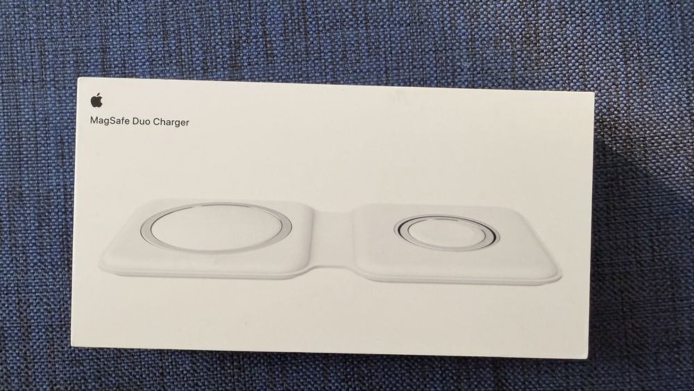 Ładowarka indukcyjna APPLE Duo Charger Biały MagSafe