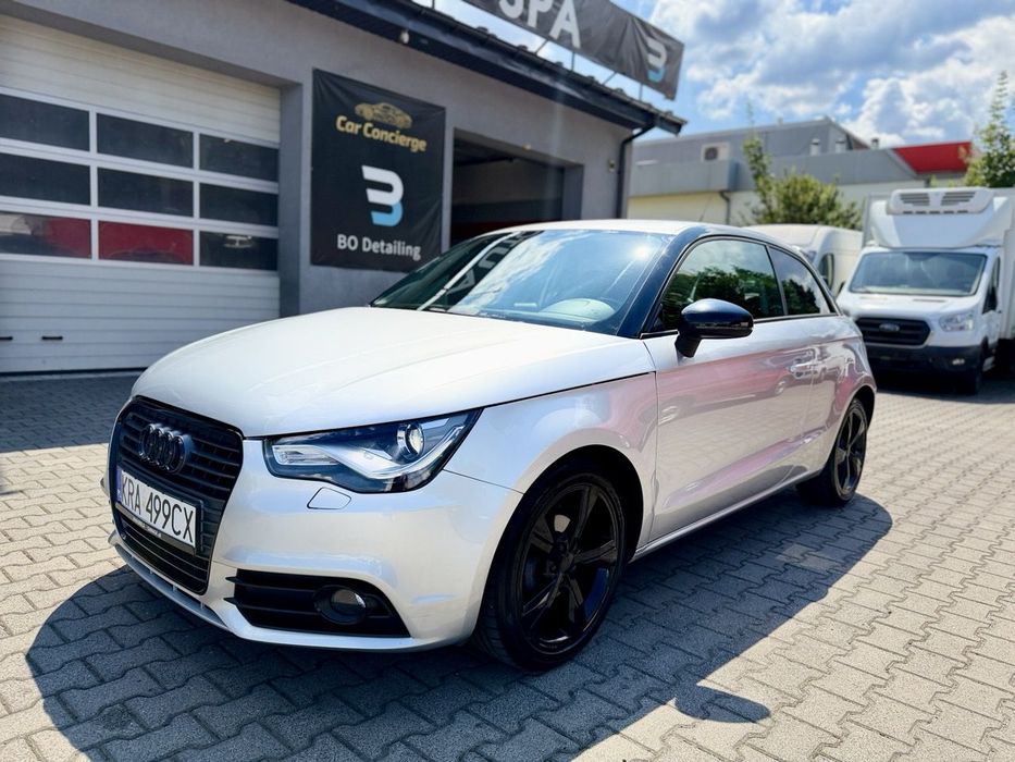 Audi A1 3-drzwiowe Xenon / Sport fotel / S-Line / Manual / Klima / Zadbany po serwisie !!