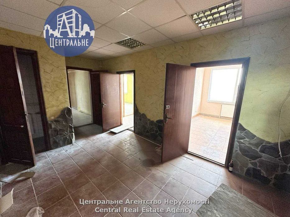 Здаються в оренду офісні приміщення, цілий 4-ий поверх.